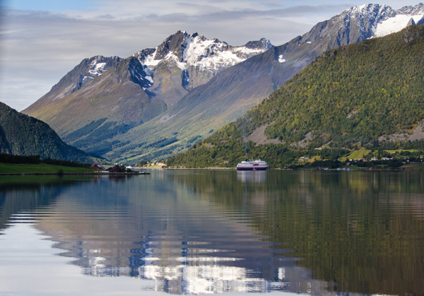Hurtigruten Noruega