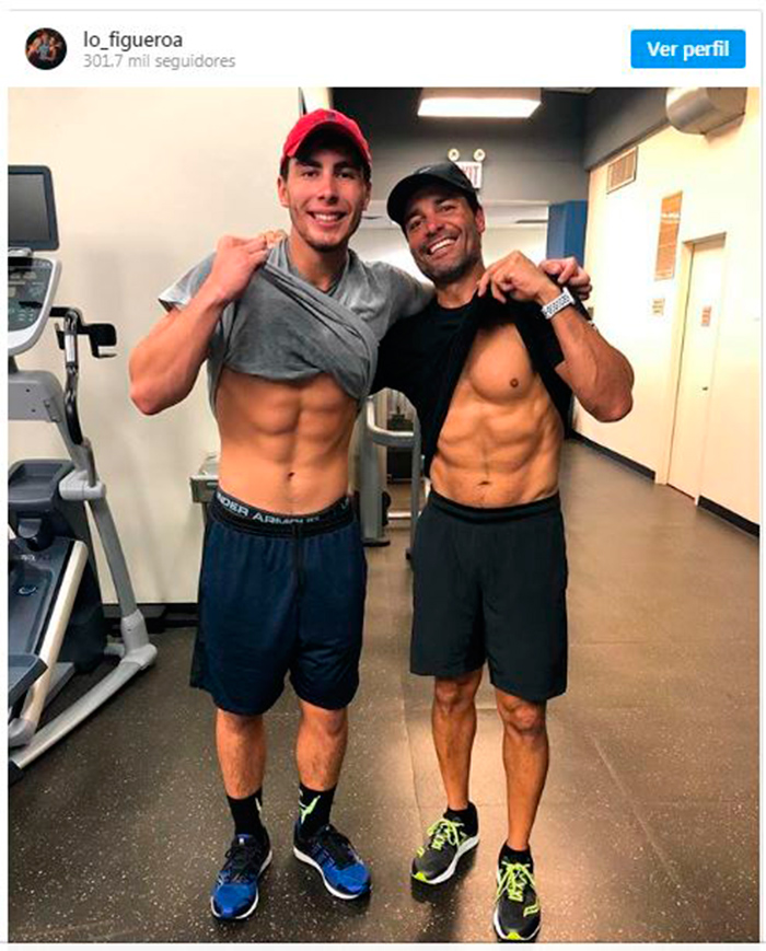 Chayanne Y Su Hijo Conquistan Las Redes Al Presumir Sus Abs De Acero