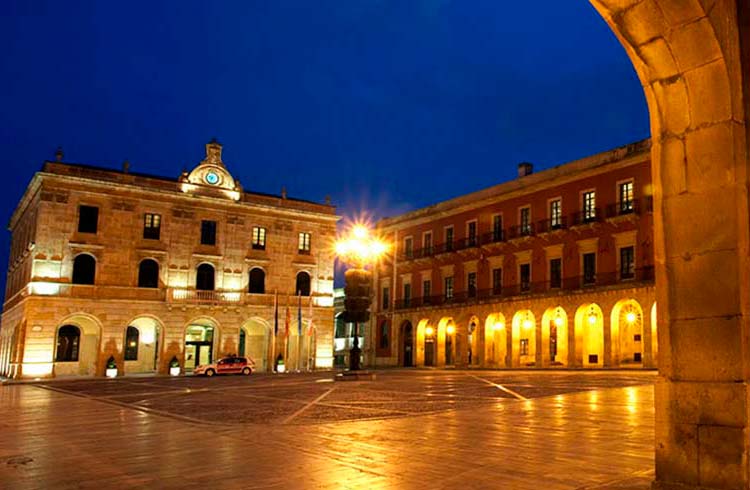 Plaza-mayor-gijon-asturias