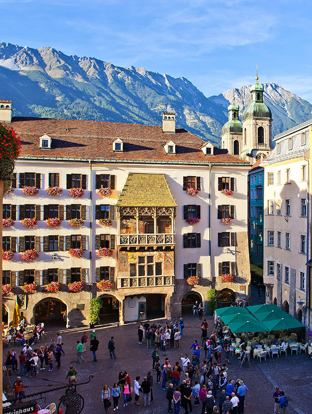 Down-Town-Innsbruck-austria