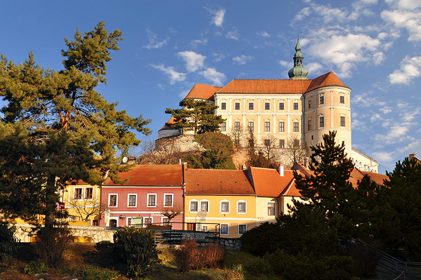 MIKULOV-castillo-Moravia-sur-republica-checa