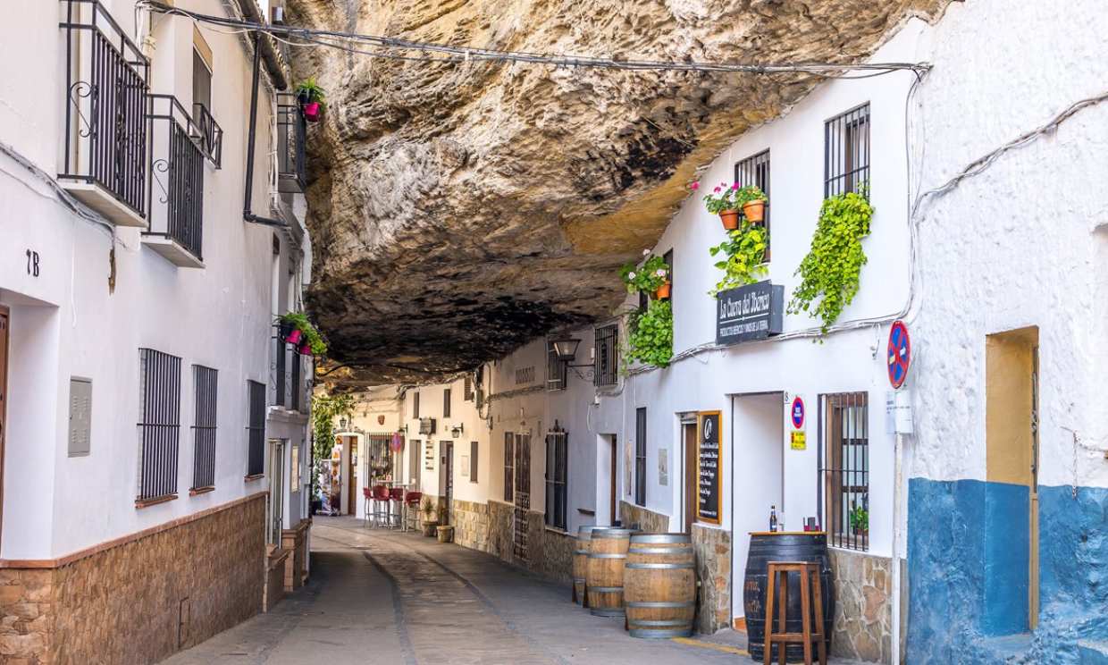 Qu Ver En El Pueblo Gaditano De Setenil De Las Bodegas