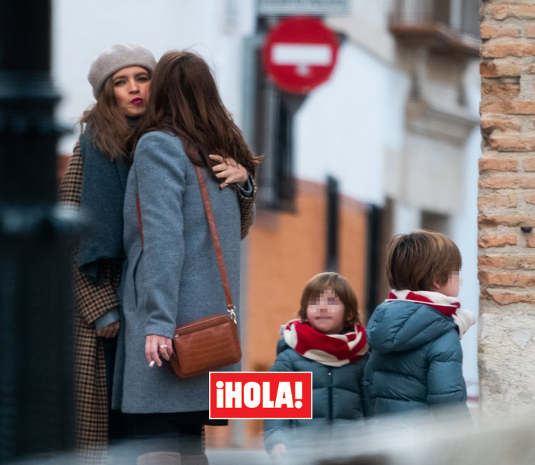 Sara Carbonero Y Sus Hijos Arrancan Las Vacaciones Navideñas En Su Pueblo Foto 1 0708