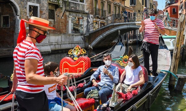 Góndolas en Venecia, Italia