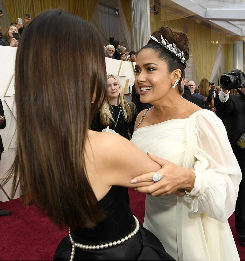 Oscars 2020: el encuentro de Penélope Cruz y Salma Hayek ...