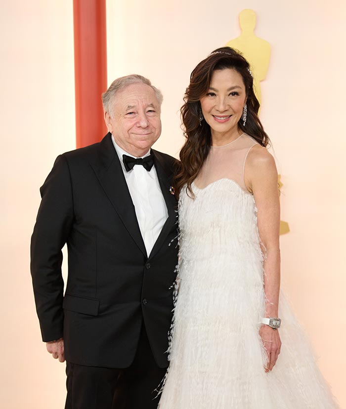 Michelle Yeoh junto a su pareja Jean Todt en los Oscar 2023