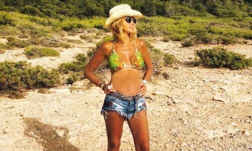 Adela Micha y el bikini con el que presumió su figura en Ibiza