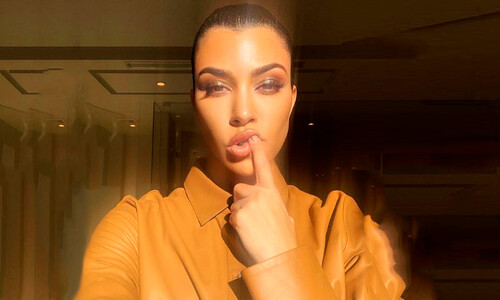 Kourtney Kardashian revela el masaje facial para retrasar el paso de la edad
