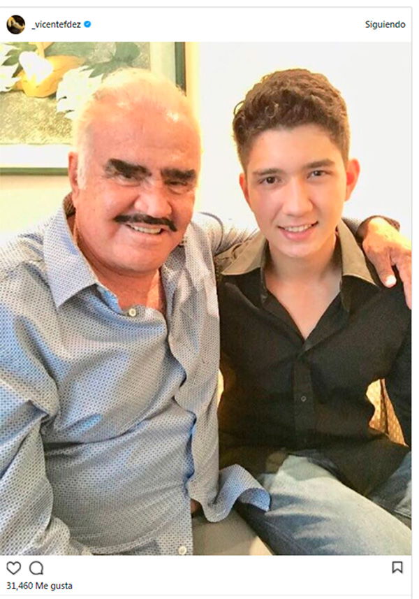 hoy pasaste a ser hombre vicente fernandez a su nieto emiliano por su mayoria de edad nieto emiliano