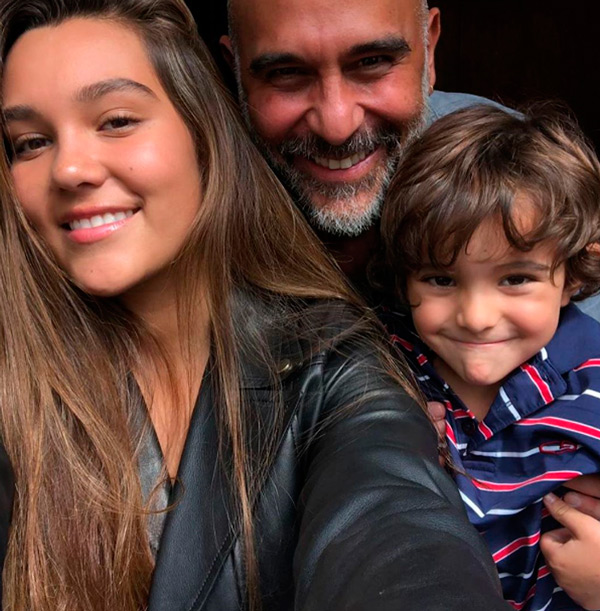 Héctor Suárez y su hija Ximena
