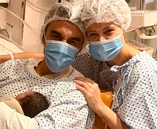 Adrián Uribe y Thuany Martins primera foto con su bebé