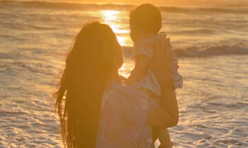 'El día más bonito de mi vida', Dulce María y las entrañables fotos en la playa junto a su bebé, Paula