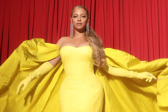 Beyoncé y su otro look en los Oscars, con aretes de 150 quilates que no dejaron a nadie indiferente