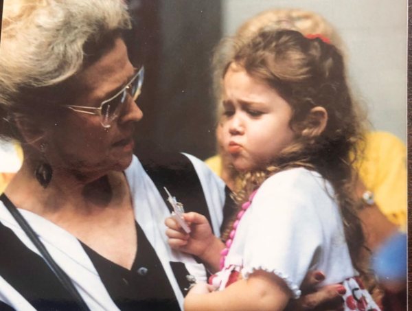 Miley Cyrus y su abuela Loretta Finley