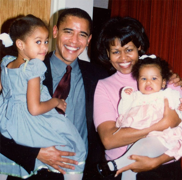 Barack, Michelle Obama y sus hiijas