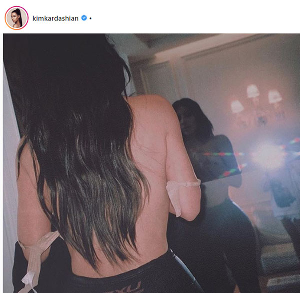kim-kardashian-foto-north-west-topless