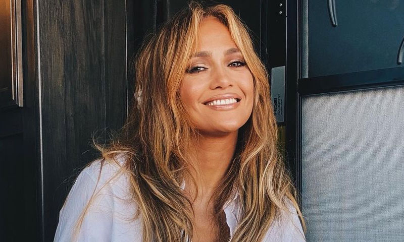 Jennifer Lopez reappears radiant and happy after breaking up with Alex Rodriguez