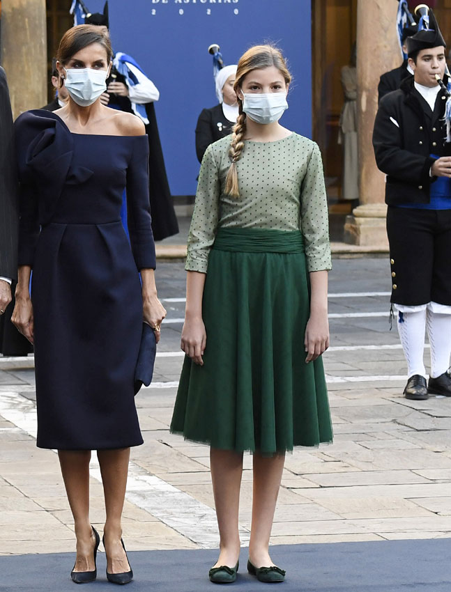 Infanta Sofía En Los Premios Princesa De Asturias 2020 Su Look En Verde Foto 10