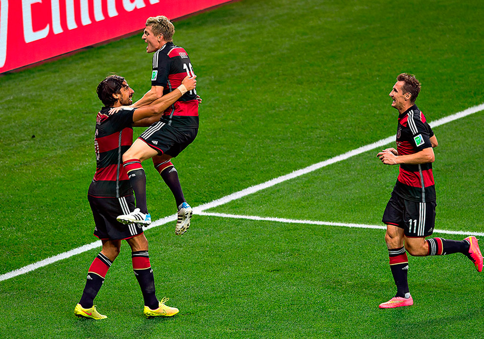 La tragedia de Brasil: Alemania elimina al anfitrión del Mundial 2014 por 7-1