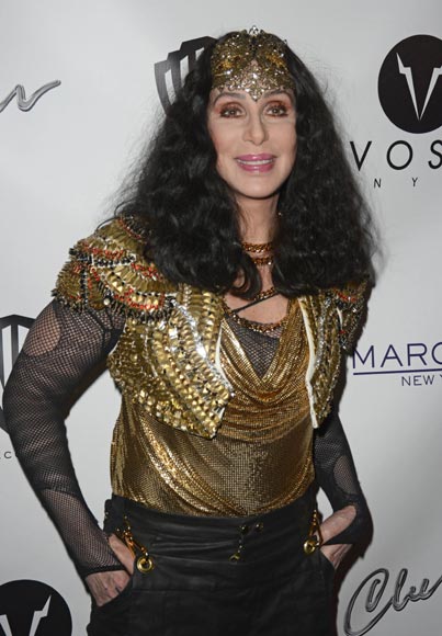Cher se reinventa una vez más a sus años y vuelve más electrónica que nunca Foto