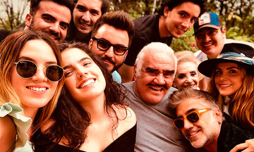 Mariachi, risas y mucha diversión… los Fernández al completo disfrutan de un domingo familiar