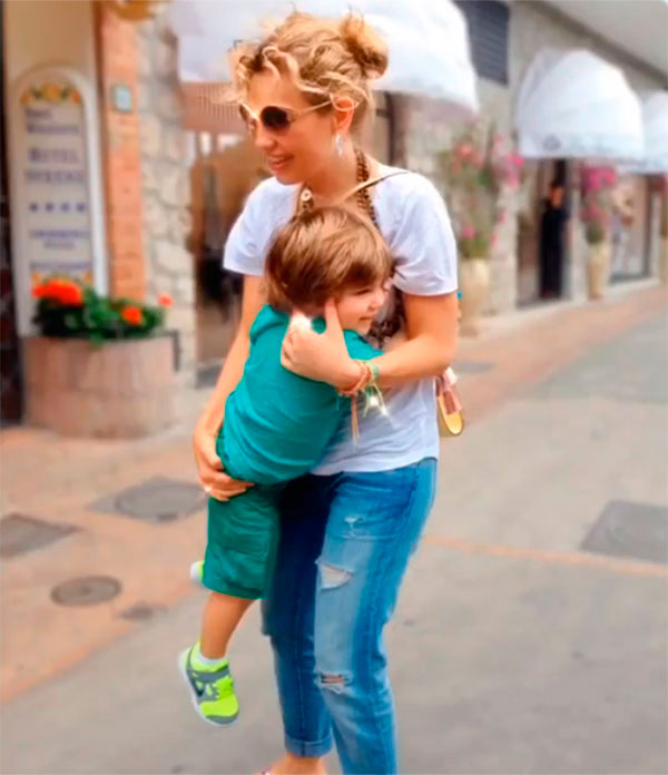 Thalía foto con su hijo Matthew