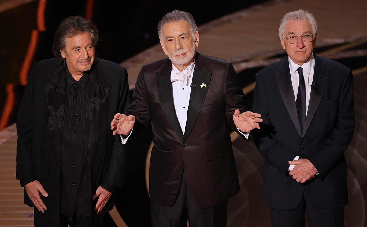 Al Pacino, Robert De Niro y Francis Ford Coppola celebran en los Oscar los 50 años de El Padrino