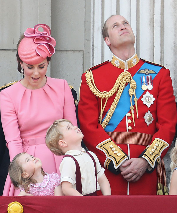 kate-trooping-colour-vestido3