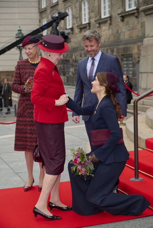 Familia real de Dinamarca en la apertura del Parlamento