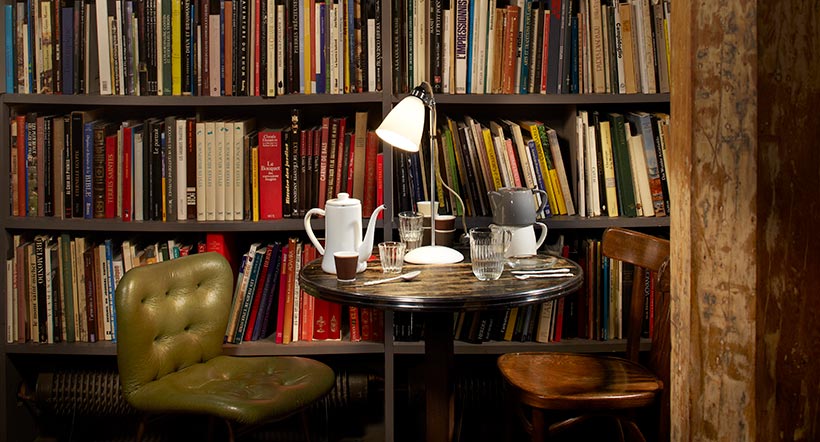 Used-Book-Cafe-Paris-Merci-Boutique-ambiente