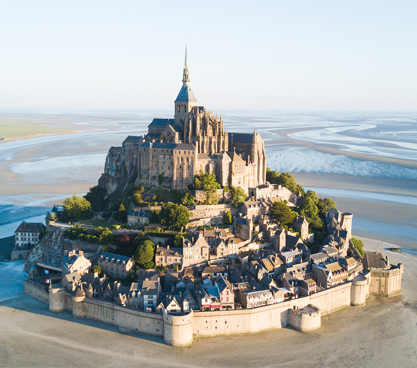 Mont-Saint-Michel, el monte que se convierte en isla ...