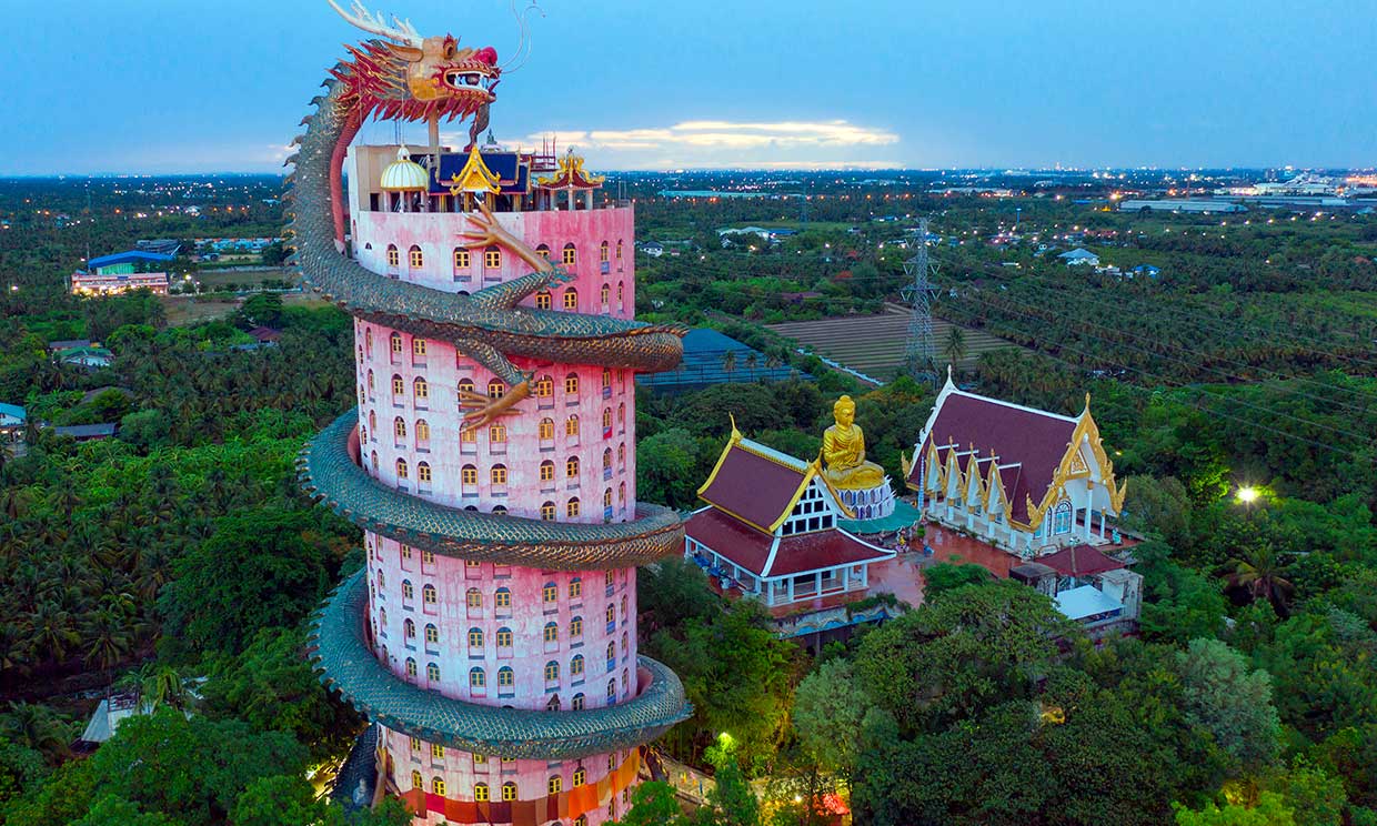 Dragón come torre, un templo tailandés para frikis - Foto 1