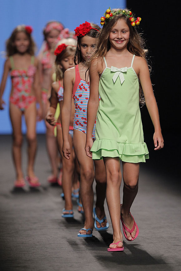 Swimwear Fashion Show Gran Canaria Moda CÃ¡lida 2013 | hola.com